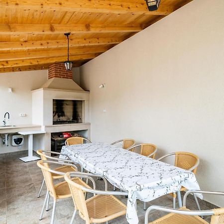 Nice Apartment In Dubrovnik With Kitchen Exterior foto