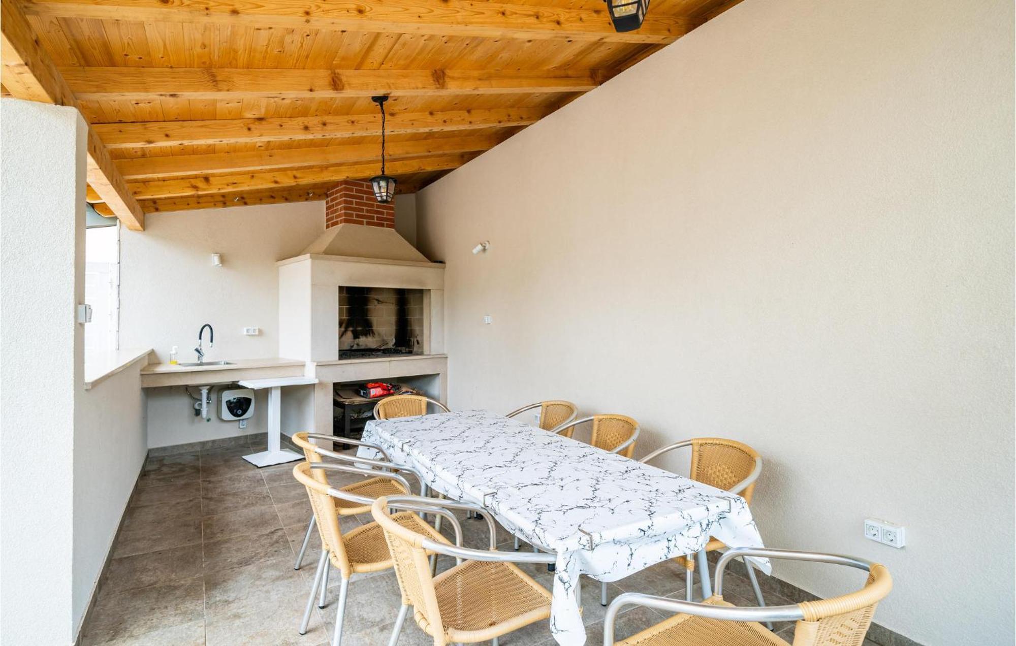 Nice Apartment In Dubrovnik With Kitchen Exterior foto